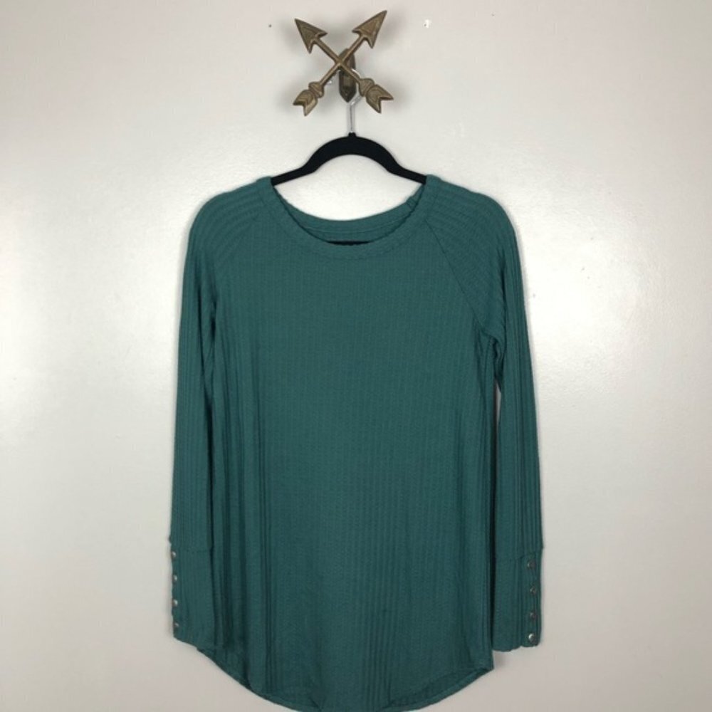 Chaser Women’s green‎ thermal sweater size Small